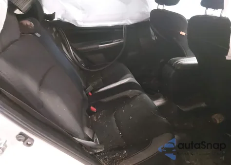 2016 Subaru Crosstrek 2.0I Premium z USA, uszkodzony, nr VIN JF2GPABC8G8317447